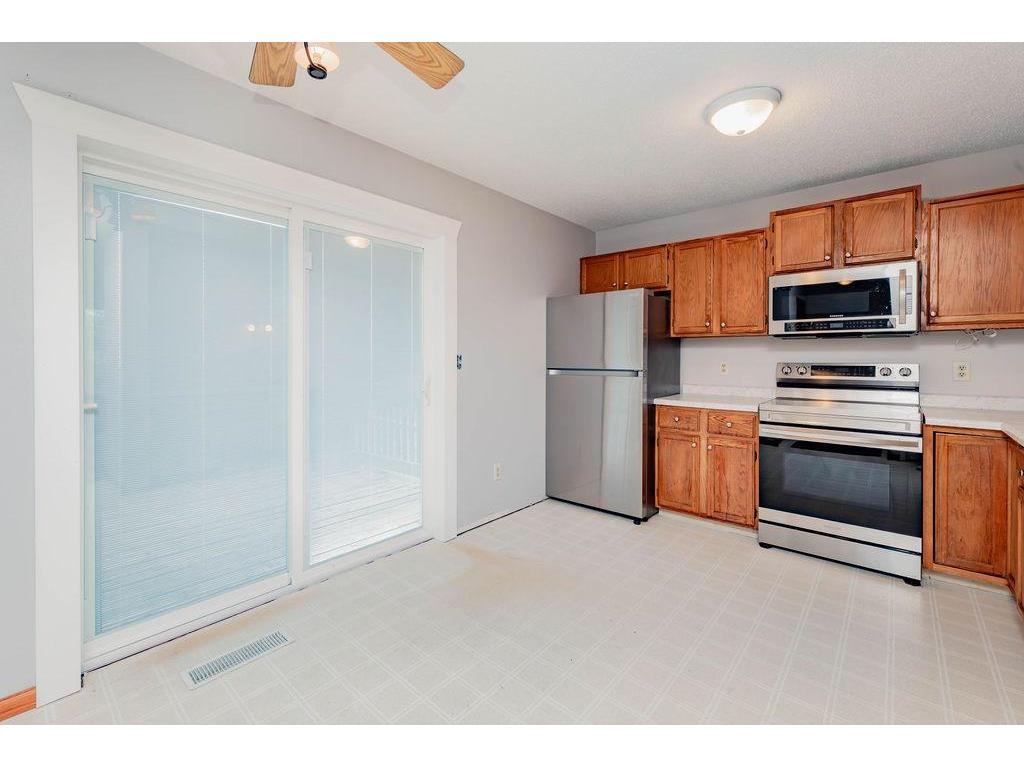 305 6th Street NW West Fargo ND 58078 7079841 image5