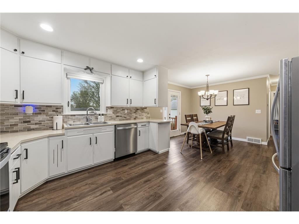 305 9th Avenue SE Waseca MN 56093 7060256 image16