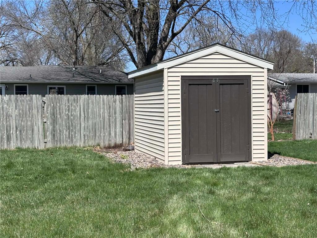 305 9th Avenue SE Waseca MN 56093 7060256 image3
