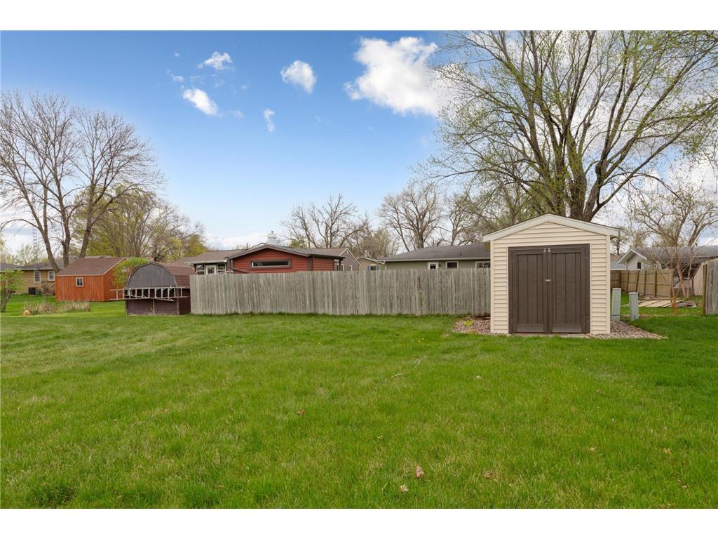 305 9th Avenue SE Waseca MN 56093 7060256 image42