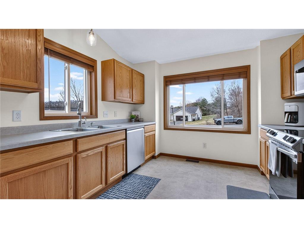 305 Arbor Hills Circle Eau Claire WI 54703 7044577 image6