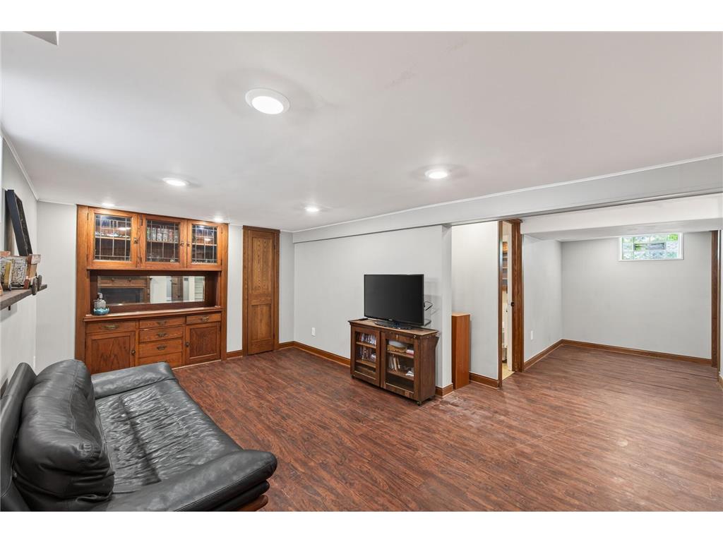 305 Brimhall Street Saint Paul MN 55105 7044528 image28