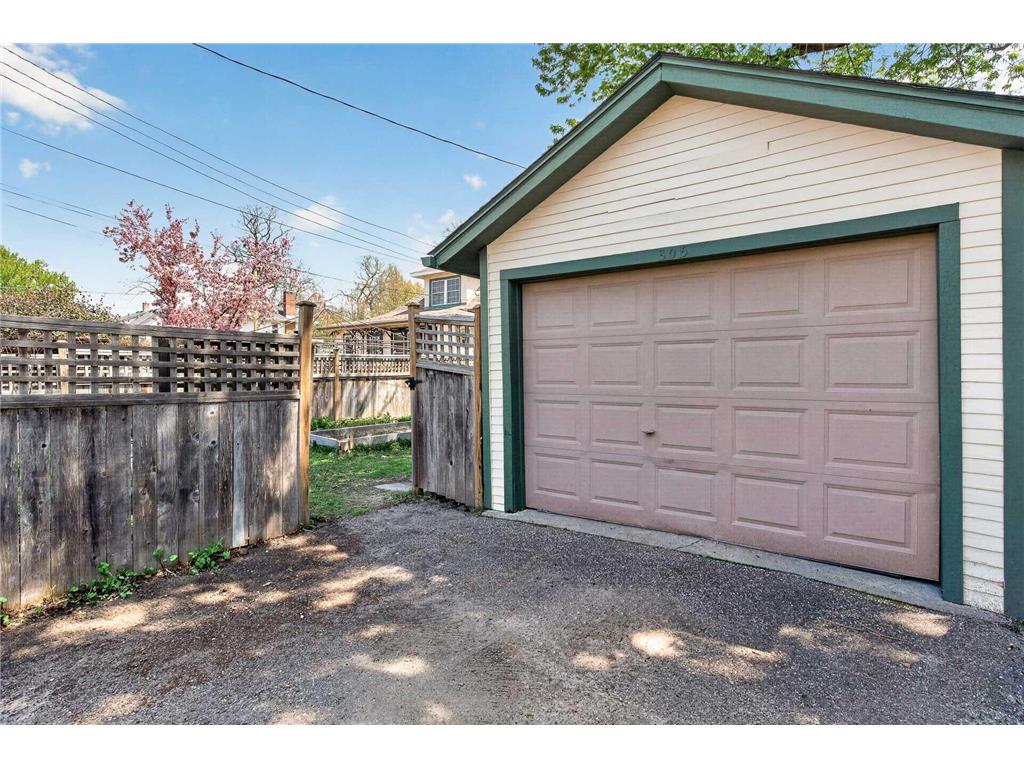 305 Brimhall Street Saint Paul MN 55105 7044528 image37