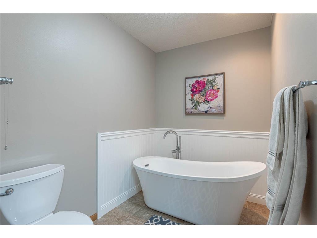305 Chancery Lane Mankato MN 56001 7074070 image22