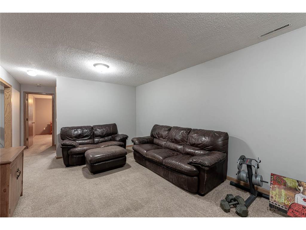305 Chancery Lane Mankato MN 56001 7074070 image25