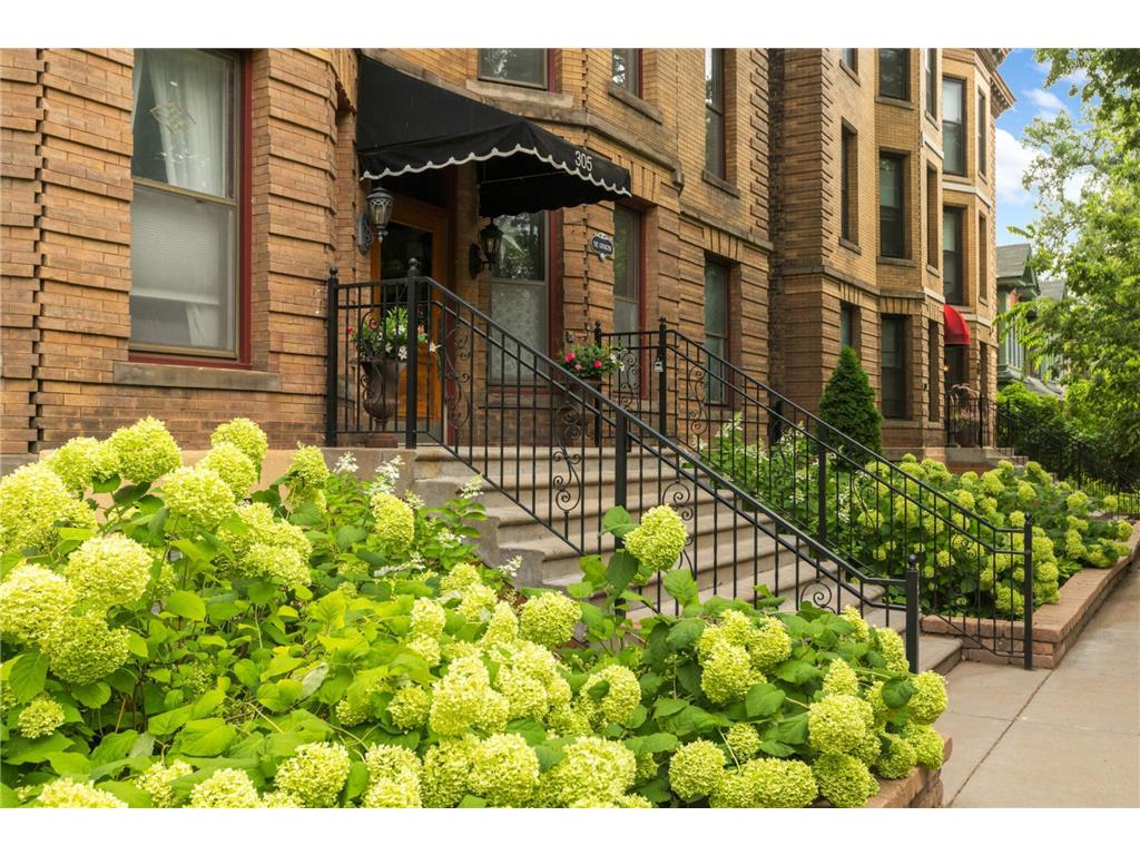 305 Dayton Avenue #7 Saint Paul MN 55102 6760601 image1
