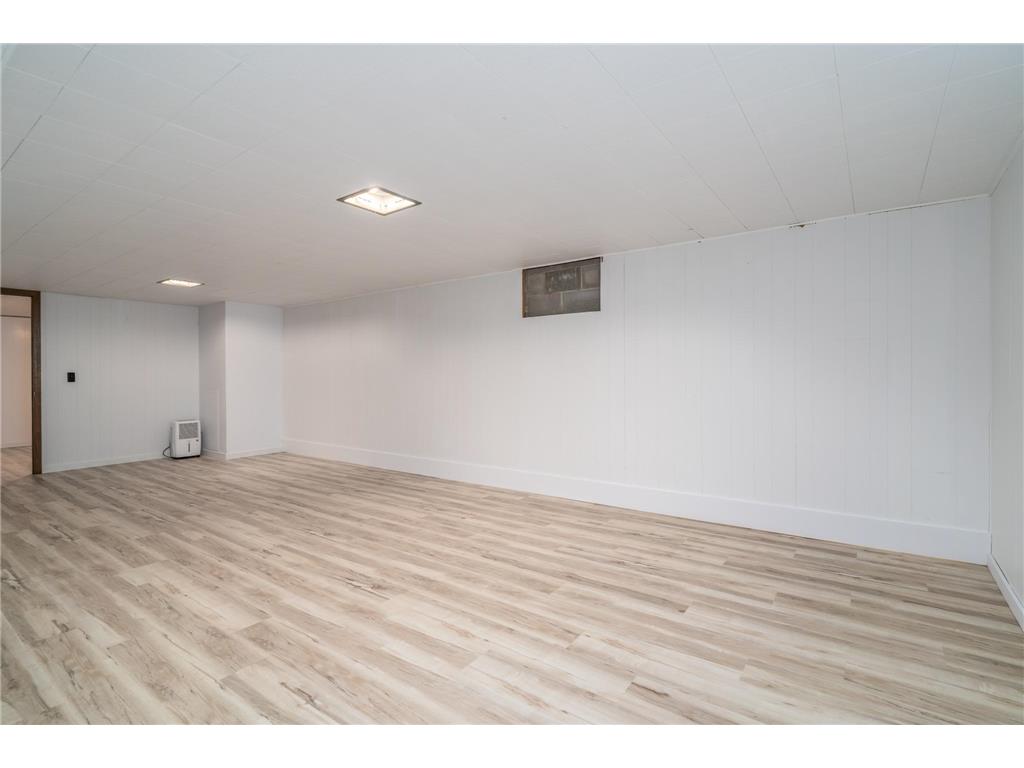 305 Euclid Avenue Crookston MN 56716 7060579 image21