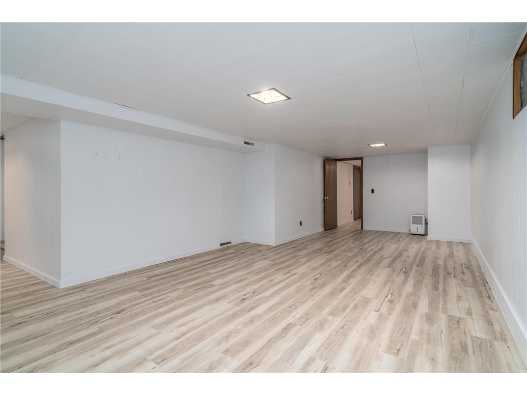 305 Euclid Avenue Crookston MN 56716 7060579 image22