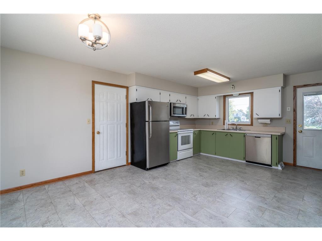 305 Euclid Avenue Crookston MN 56716 7060579 image5