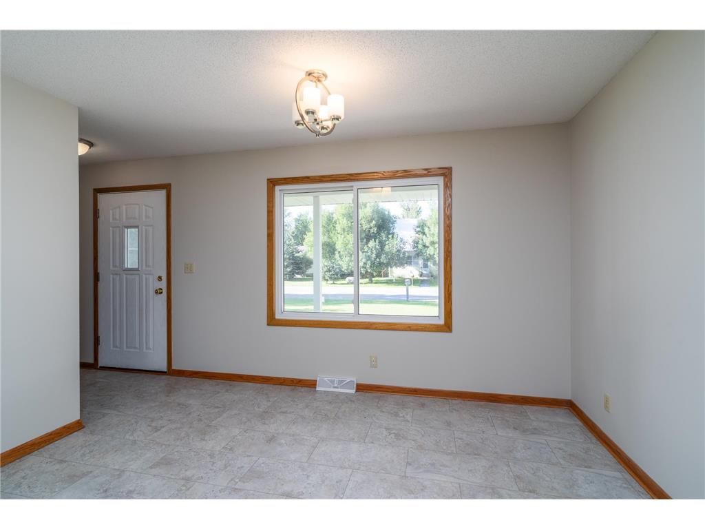 305 Euclid Avenue Crookston MN 56716 7060579 image6