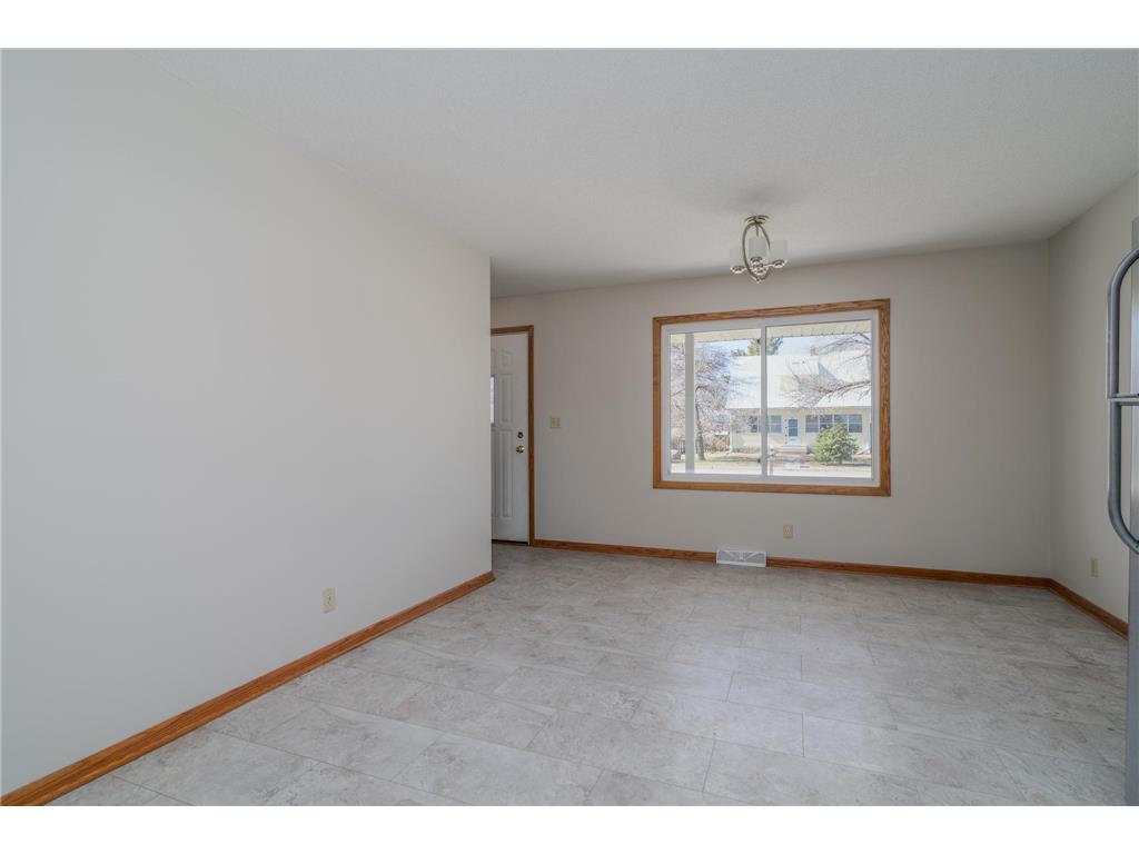 305 Euclid Avenue Crookston MN 56716 7060579 image9