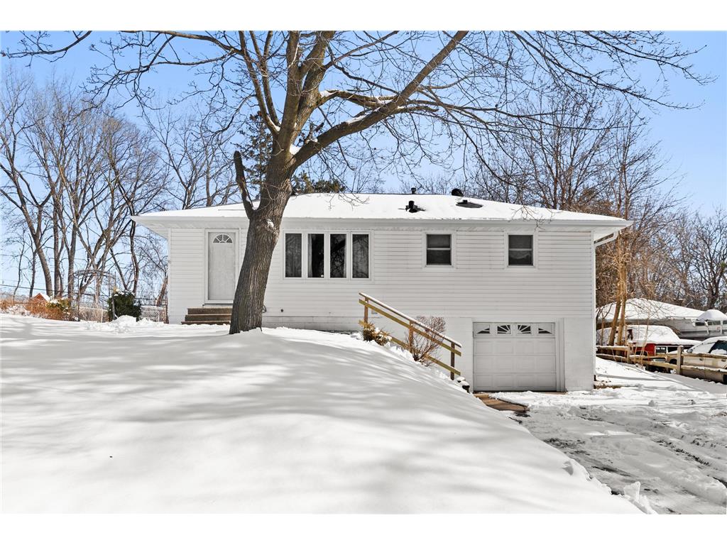 305 Greystone Avenue N Oakdale MN 55128 6808436 image1