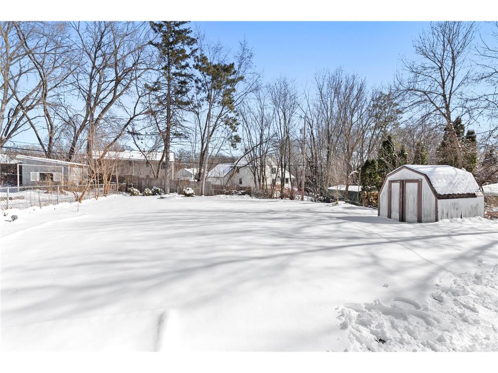 305 Greystone Avenue N Oakdale MN 55128 6808436 image16