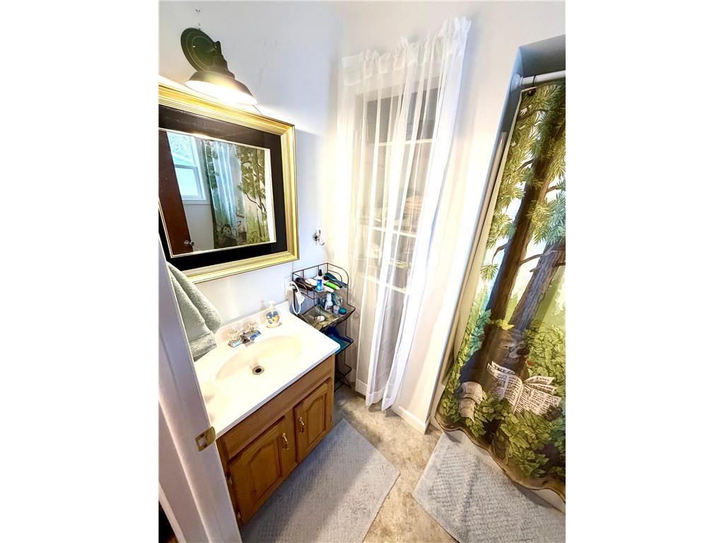 305 Harding Street S Karlstad MN 56732 7056612 image10
