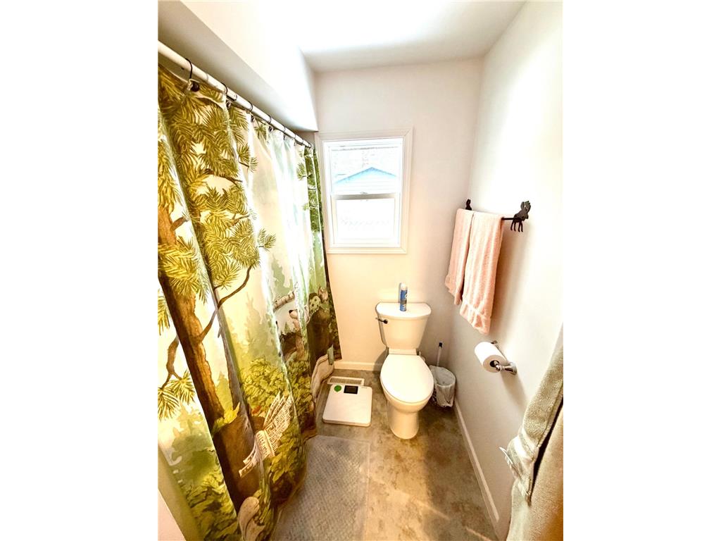 305 Harding Street S Karlstad MN 56732 7056612 image11