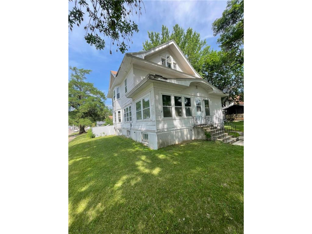 305 Howard Street, Frost, MN 56033 MLS 6325391 Edina Realty