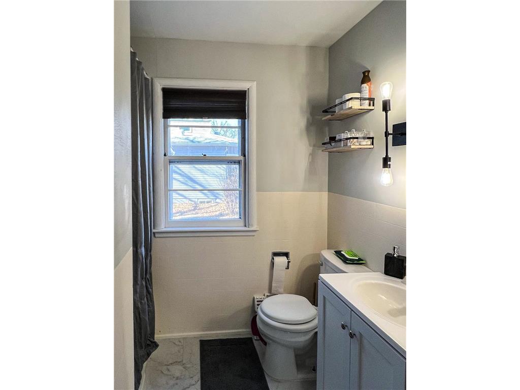 305 Kneale Avenue N Thief River Falls MN 56701 6704265 image20