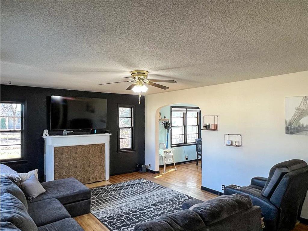 305 Kneale Avenue N Thief River Falls MN 56701 6704265 image7