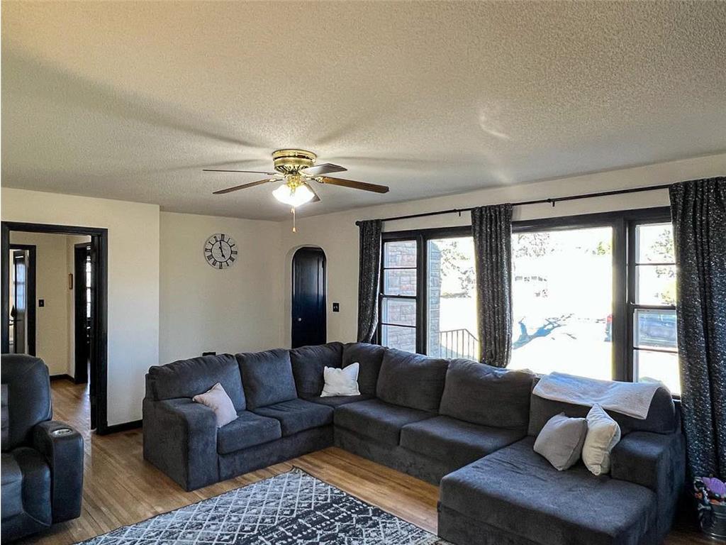 305 Kneale Avenue N Thief River Falls MN 56701 6704265 image9