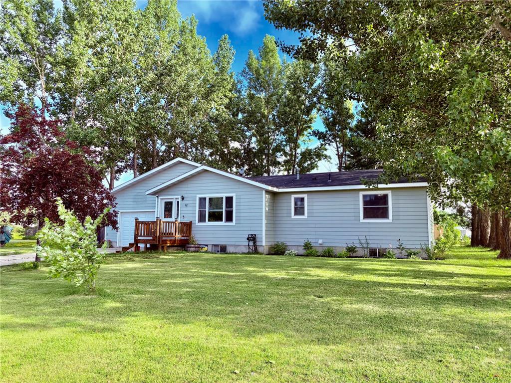305 Lincoln Court SW Warroad MN 56763 7101411 image1