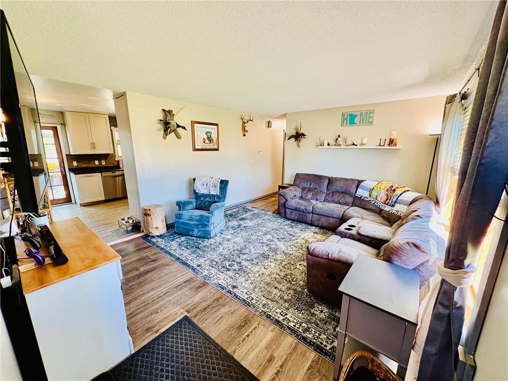 305 Lincoln Court SW Warroad MN 56763 7101411 image18