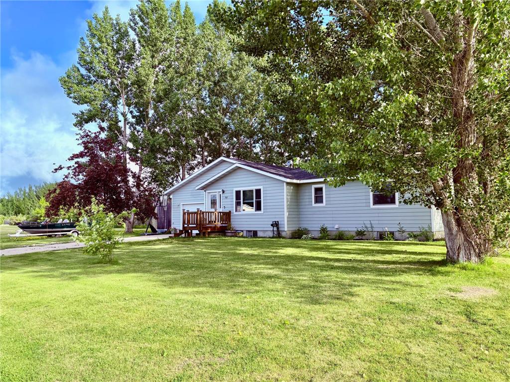 305 Lincoln Court SW Warroad MN 56763 7101411 image2
