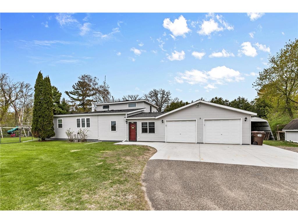 305 Main Avenue N Braham MN 55006 7073662 image1