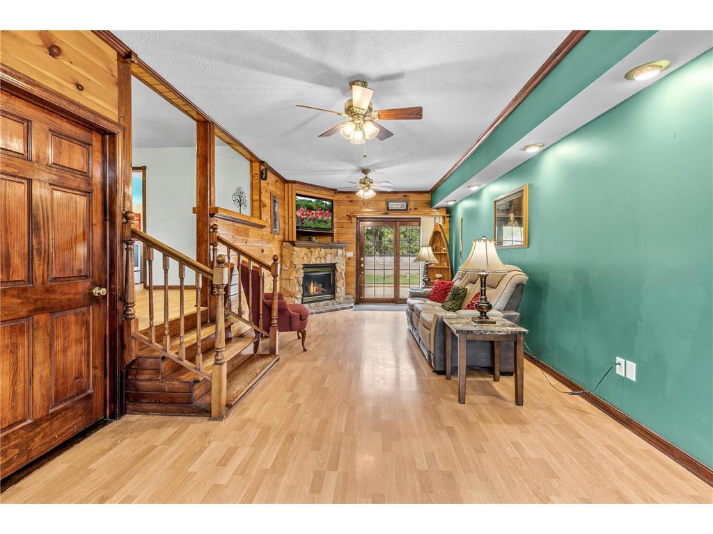 305 Main Avenue N Braham MN 55006 7073662 image13