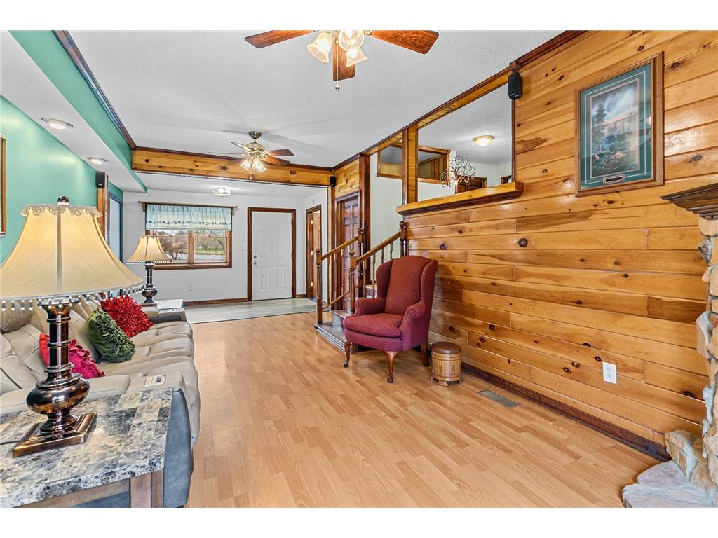 305 Main Avenue N Braham MN 55006 7073662 image15
