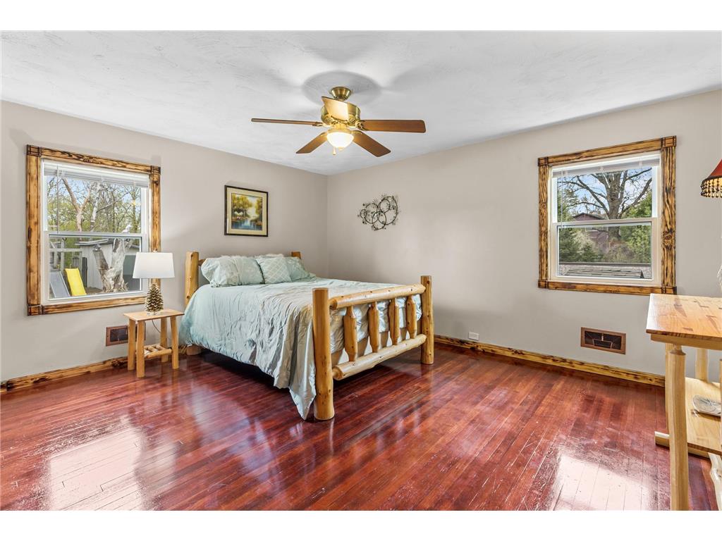 305 Main Avenue N Braham MN 55006 7073662 image28