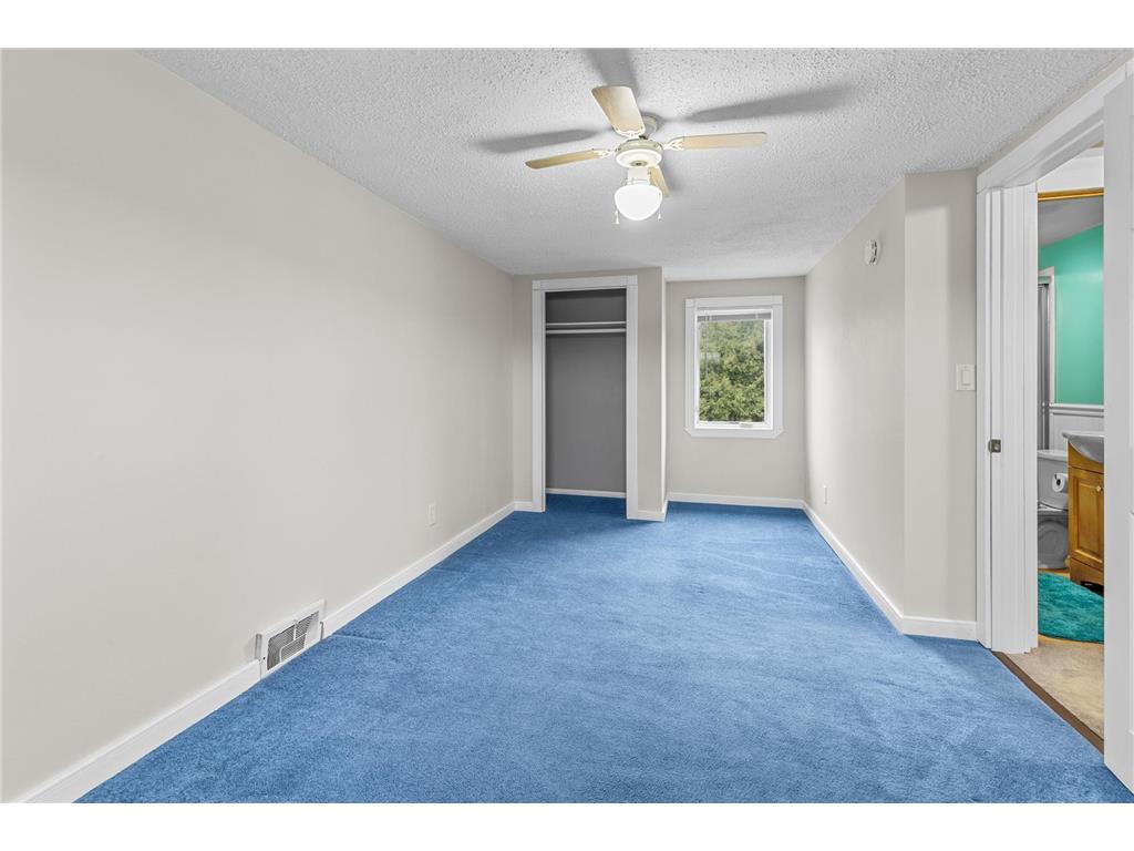 305 Main Avenue N Braham MN 55006 7073662 image38