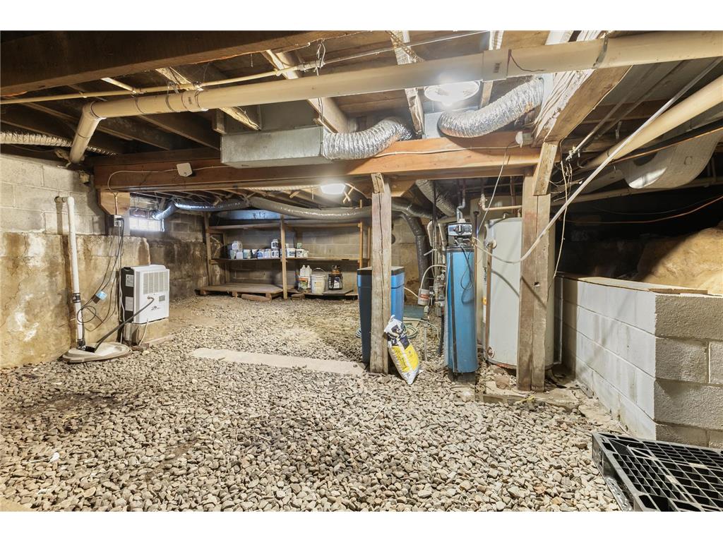 305 Main Avenue N Braham MN 55006 7073662 image42