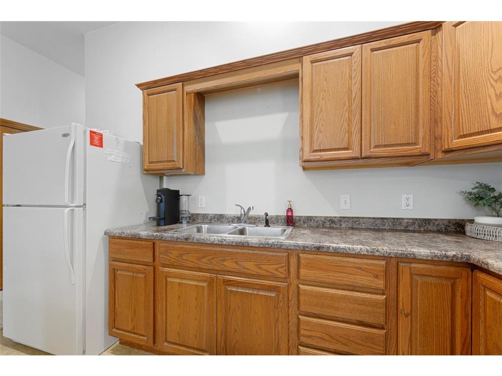 305 Main Street Henderson MN 56044 6811353 image24