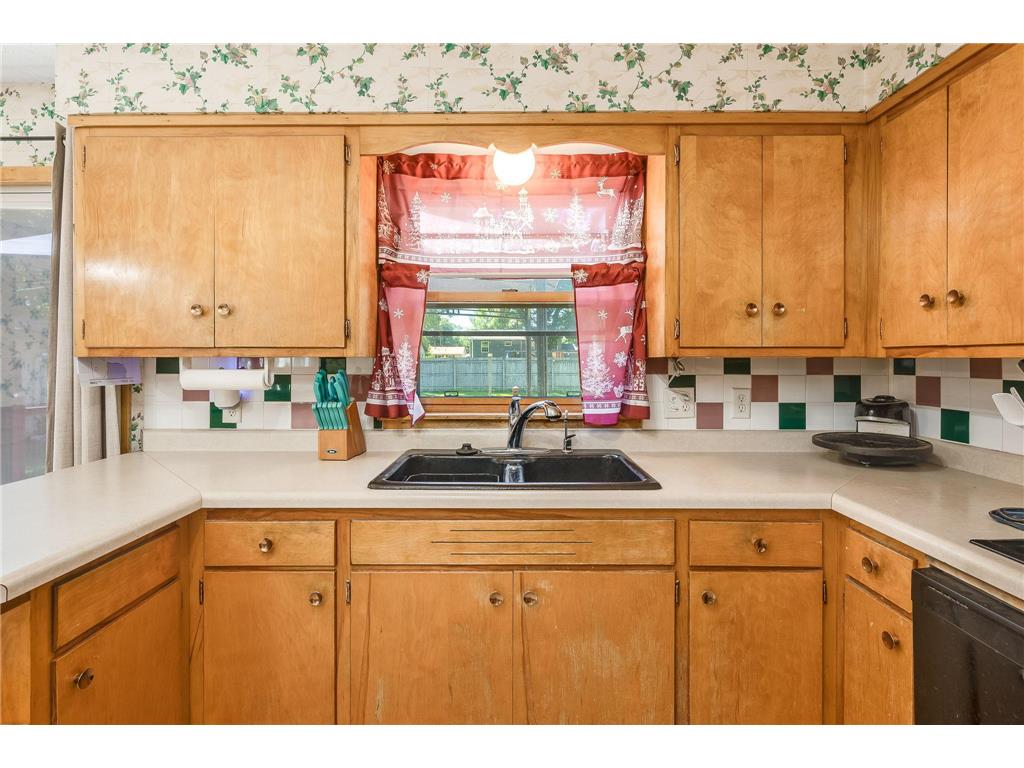 305 Maywood Avenue Eagle Lake MN 56024 7092963 image10