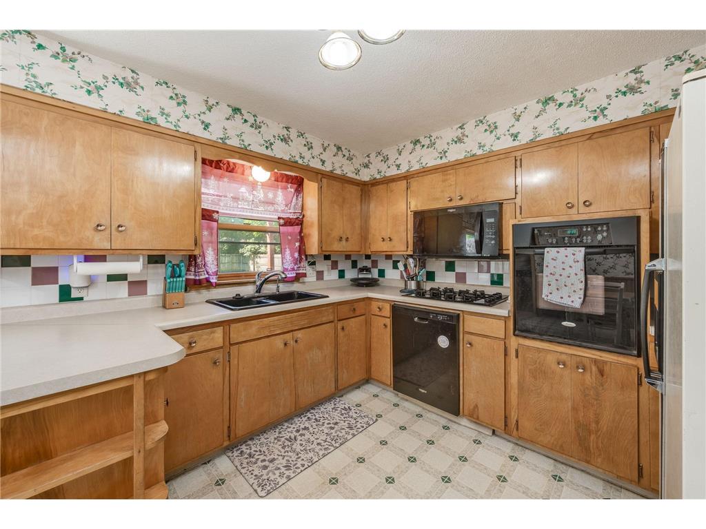 305 Maywood Avenue Eagle Lake MN 56024 7092963 image12