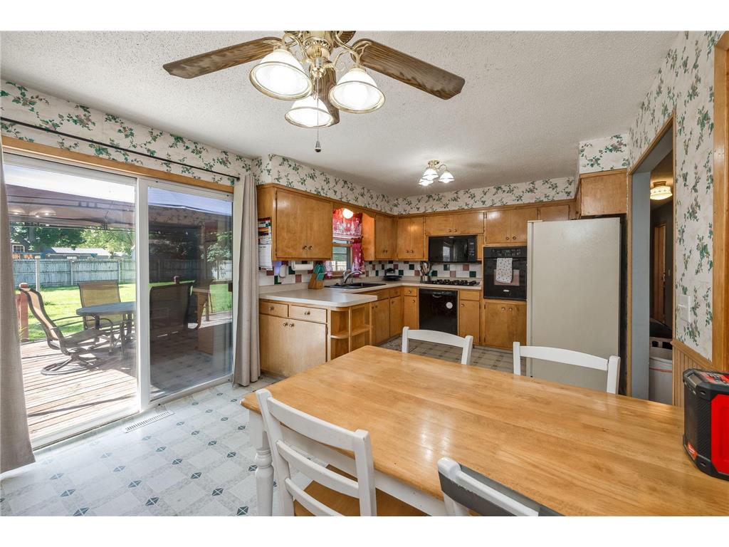 305 Maywood Avenue Eagle Lake MN 56024 7092963 image9