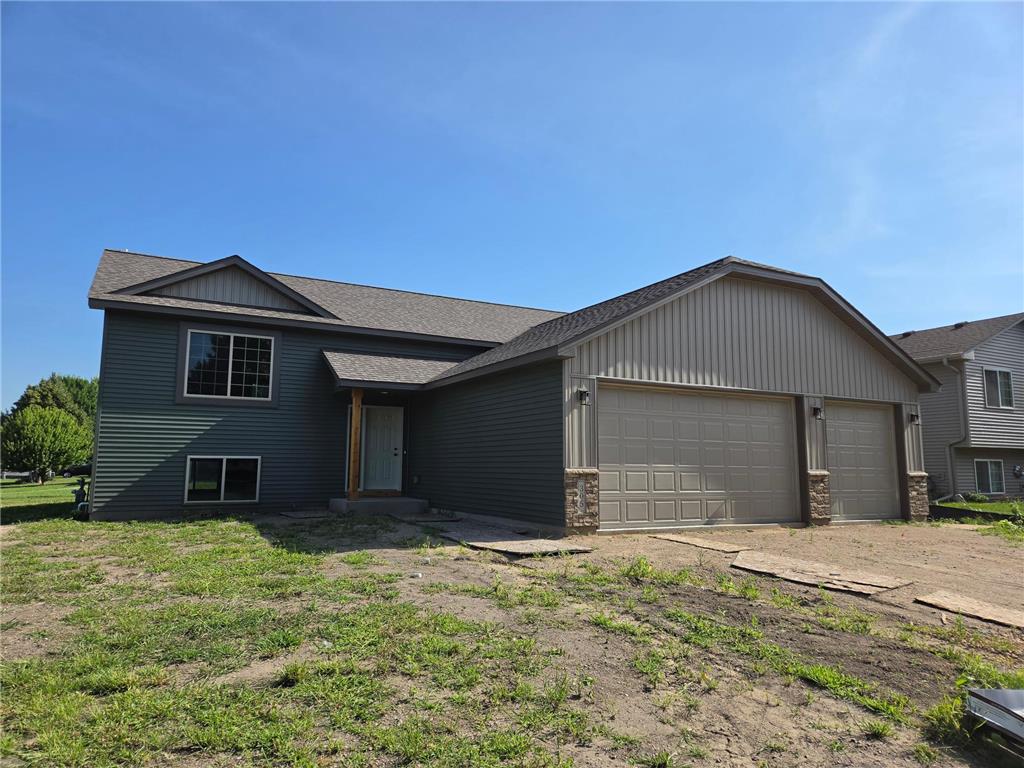 305 N Lane Green Isle MN 55338 7111516 image1