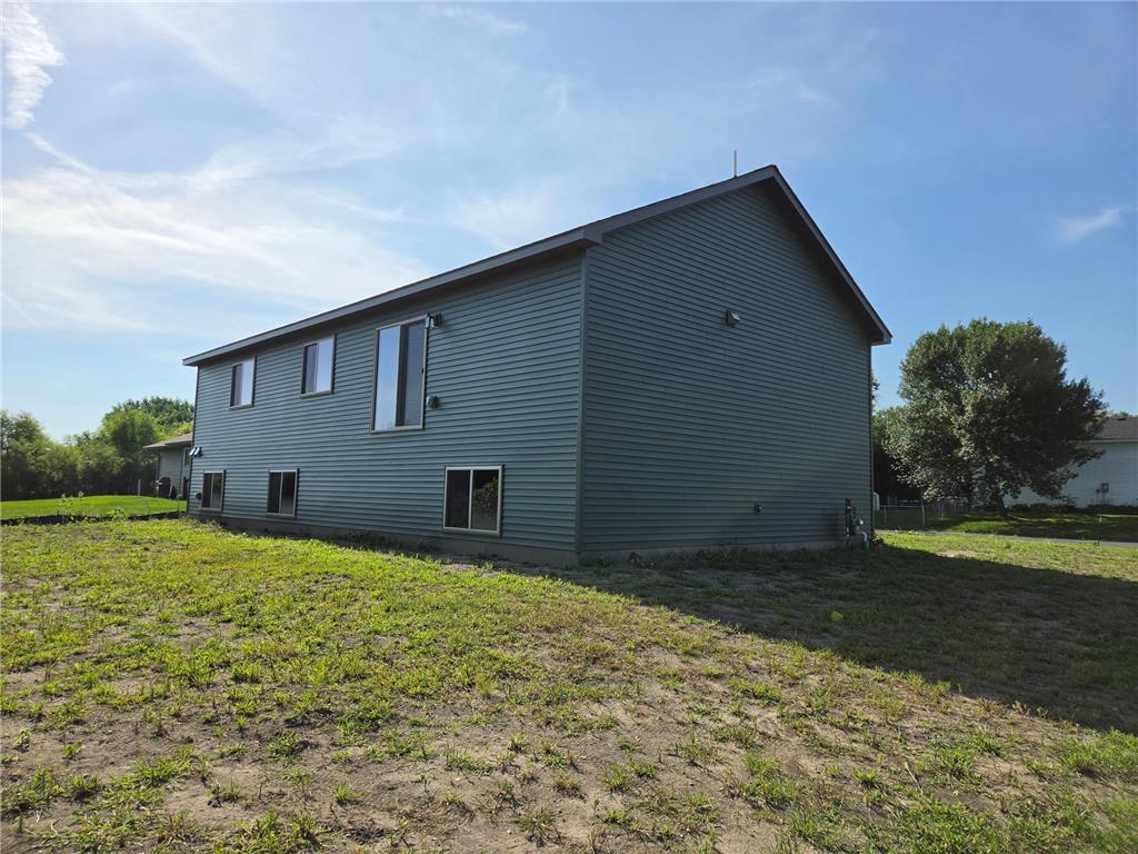 305 N Lane Green Isle MN 55338 7111516 image32