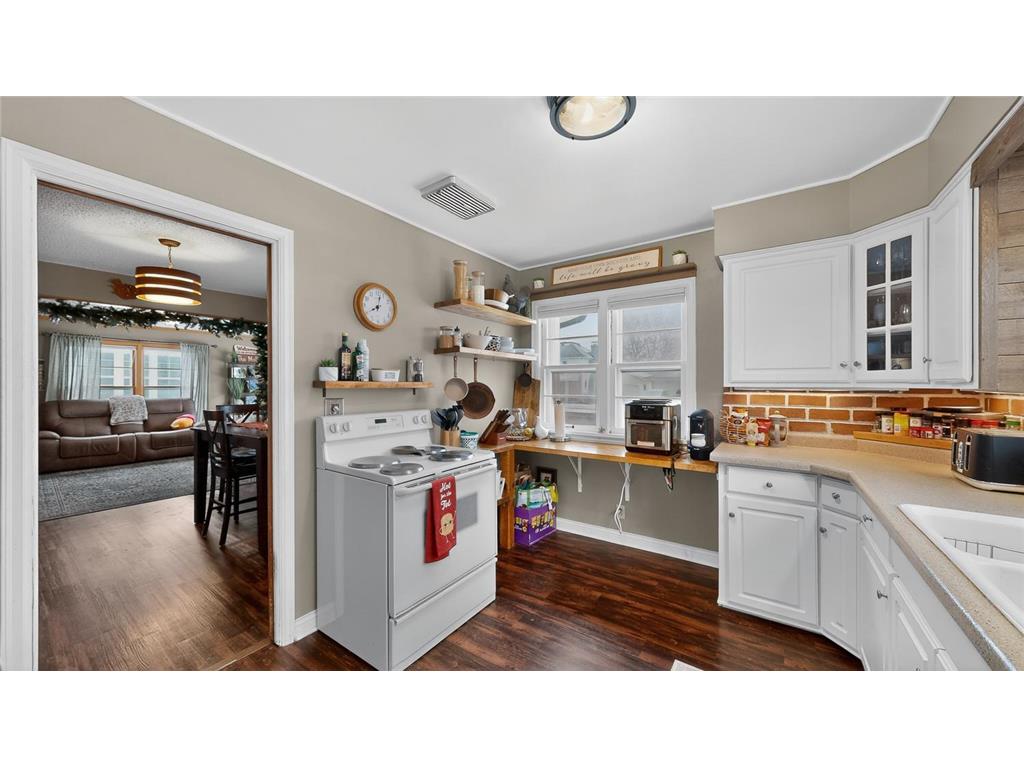 305 N Mantorville Avenue Kasson MN 55944 7023308 image14