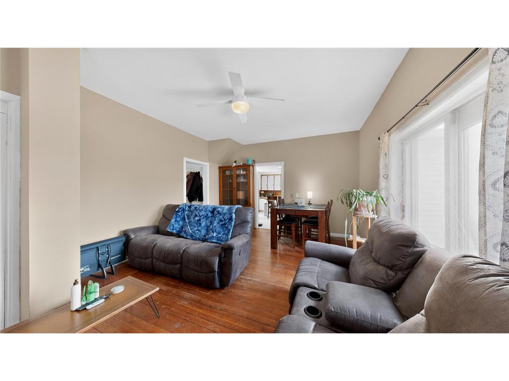 305 N Prairie Street Lake City MN 55041 7038498 image11