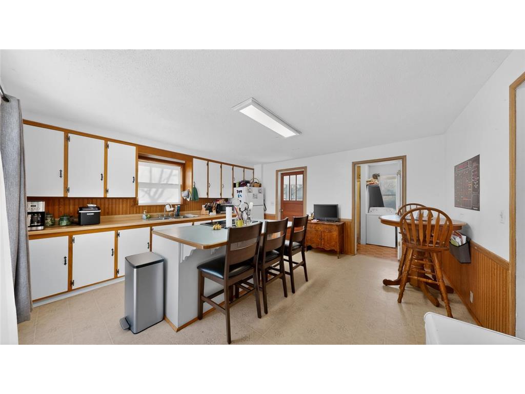 305 N Prairie Street Lake City MN 55041 7038498 image13
