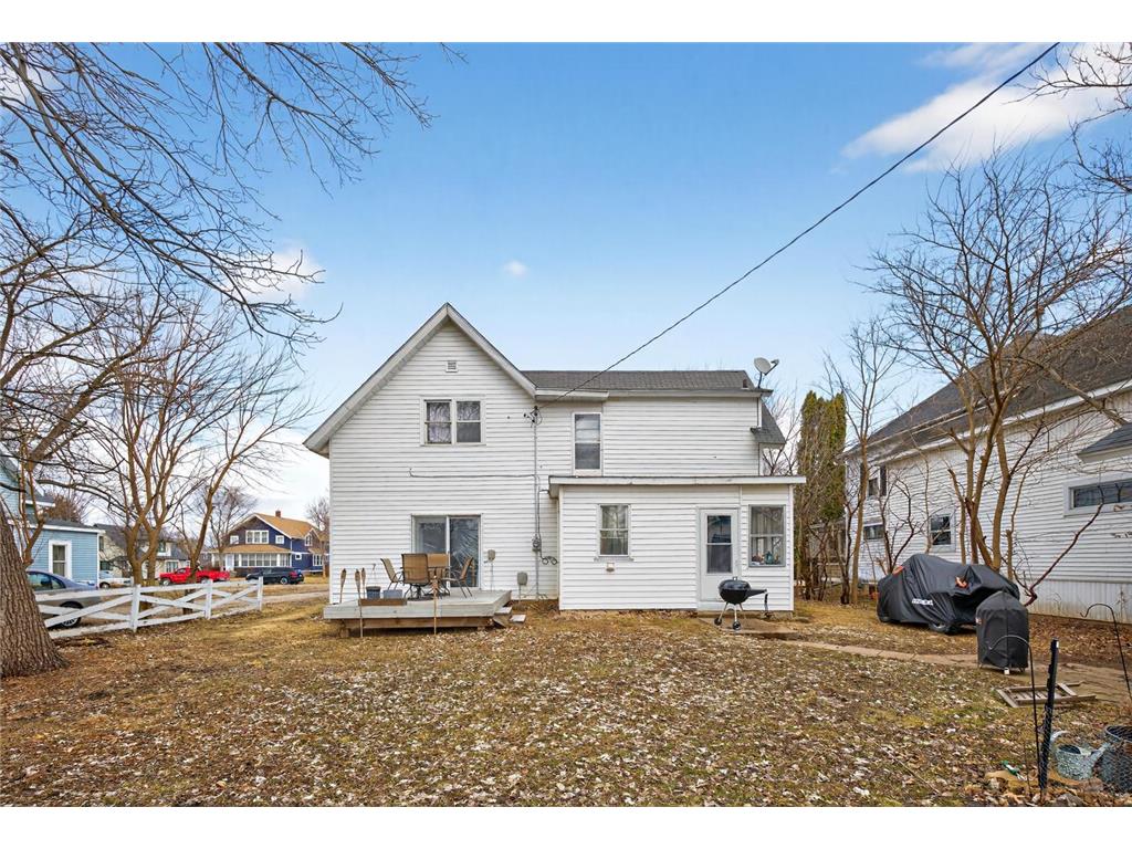 305 N Prairie Street Lake City MN 55041 7038498 image34