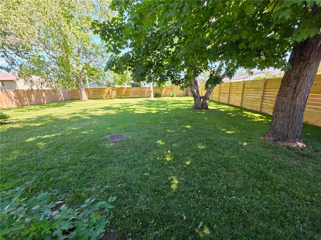 305 N Wabasha Plainview MN 55964 7092104 image12