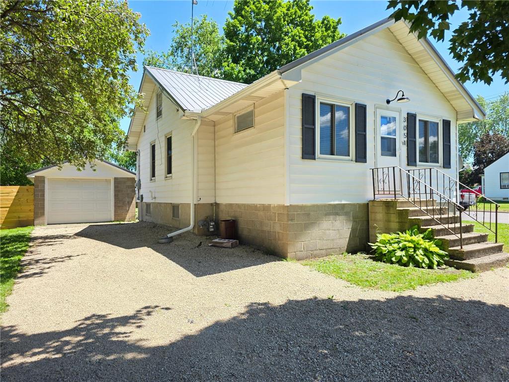 305 N Wabasha Plainview MN 55964 7092104 image7