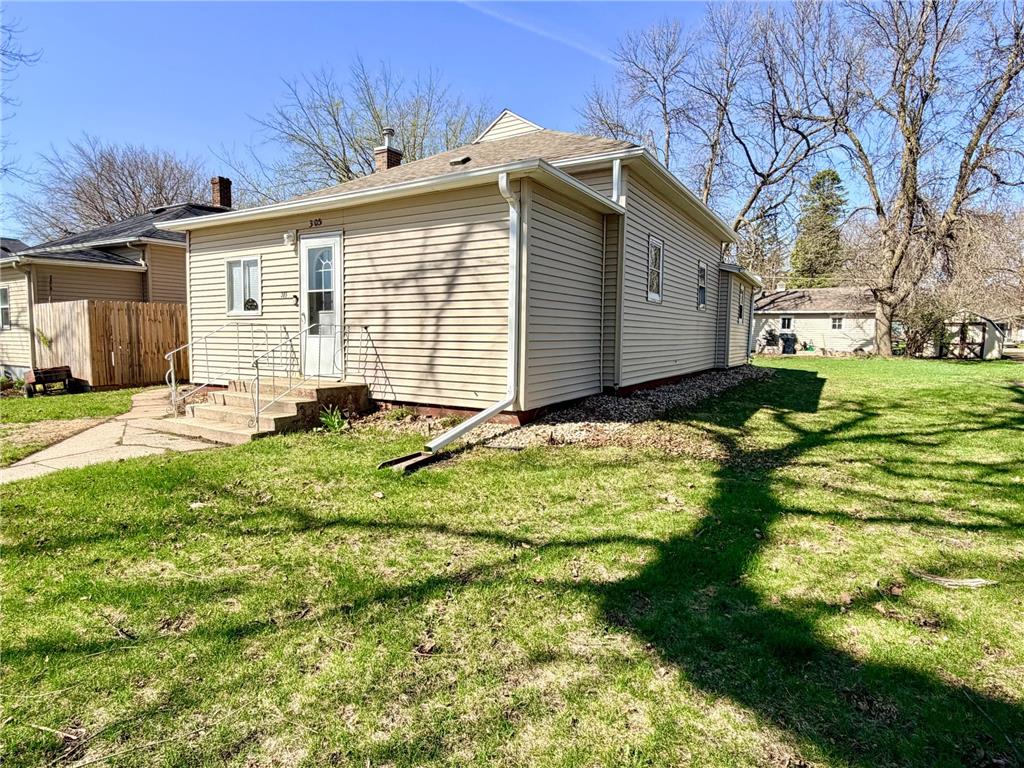 305 N Washington Avenue Fulda MN 56131 7059981 image3
