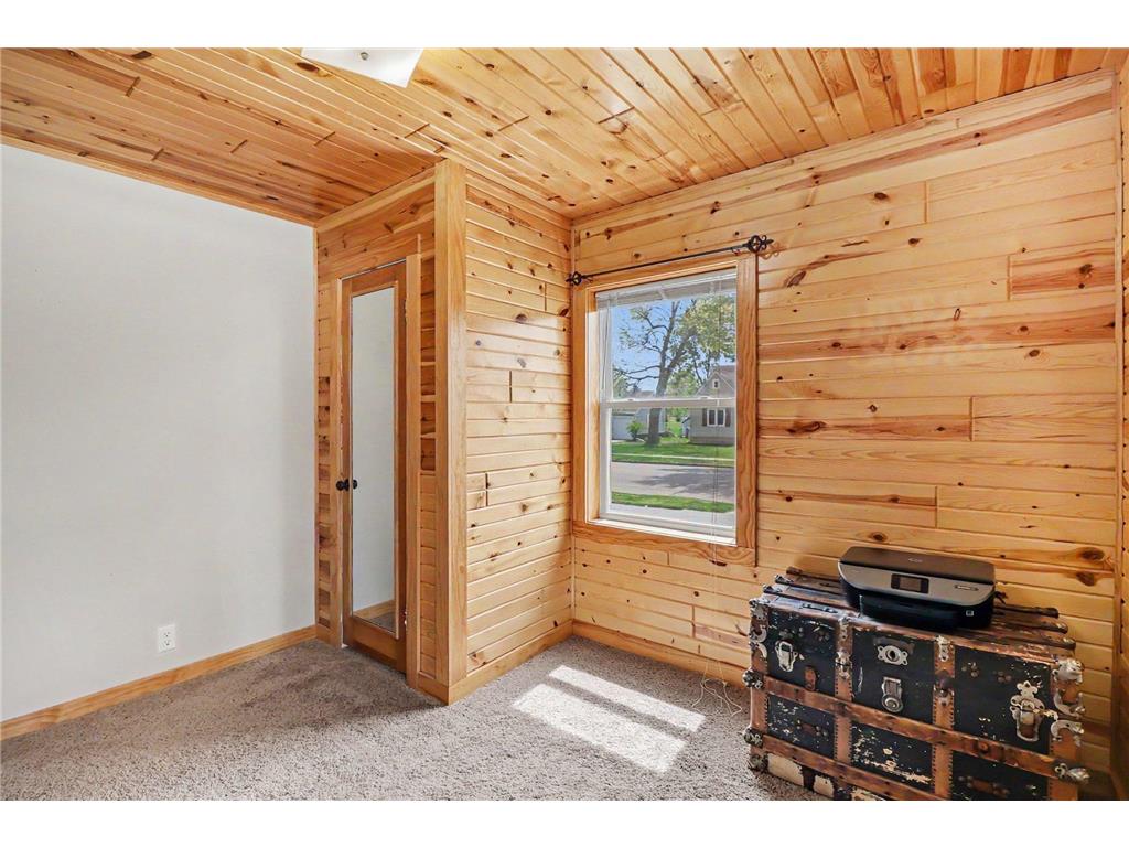 305 Oak Avenue SE Montgomery MN 56069 7062995 image10