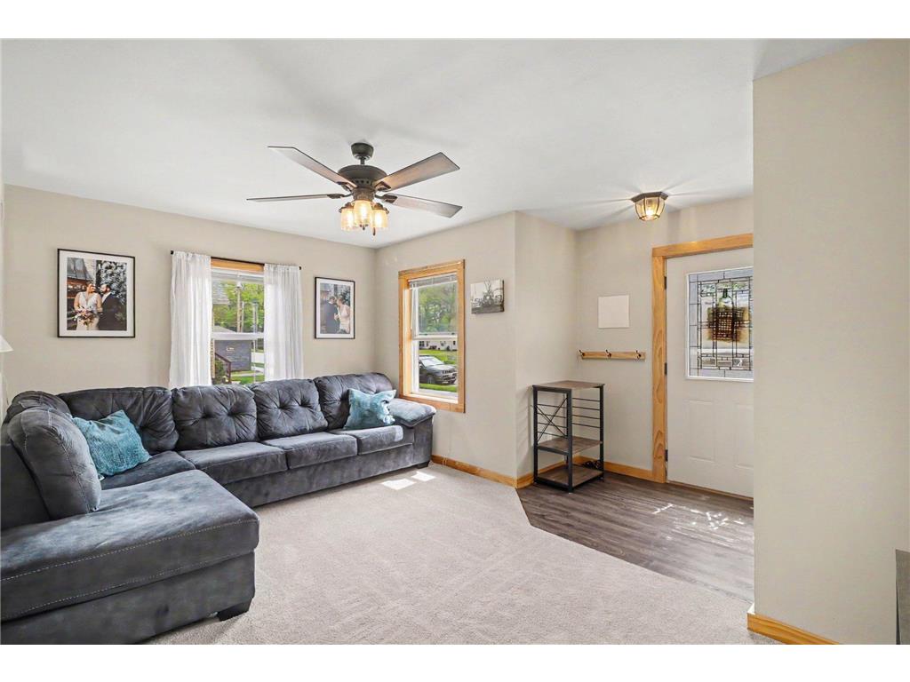 305 Oak Avenue SE Montgomery MN 56069 7062995 image4