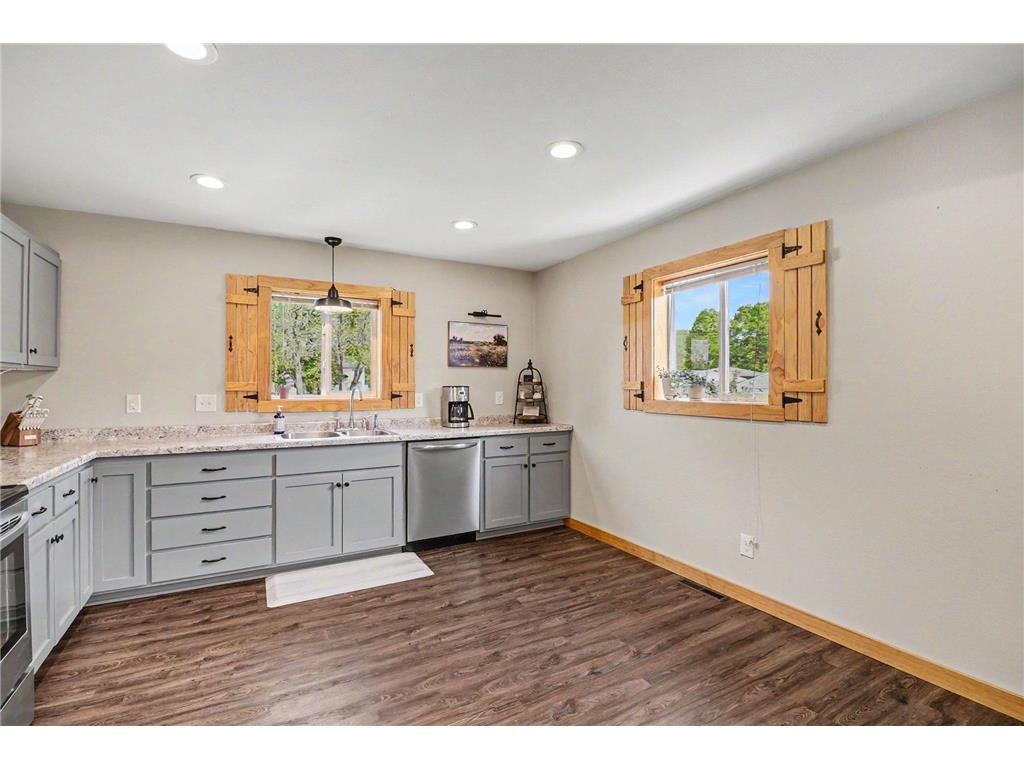 305 Oak Avenue SE Montgomery MN 56069 7062995 image6
