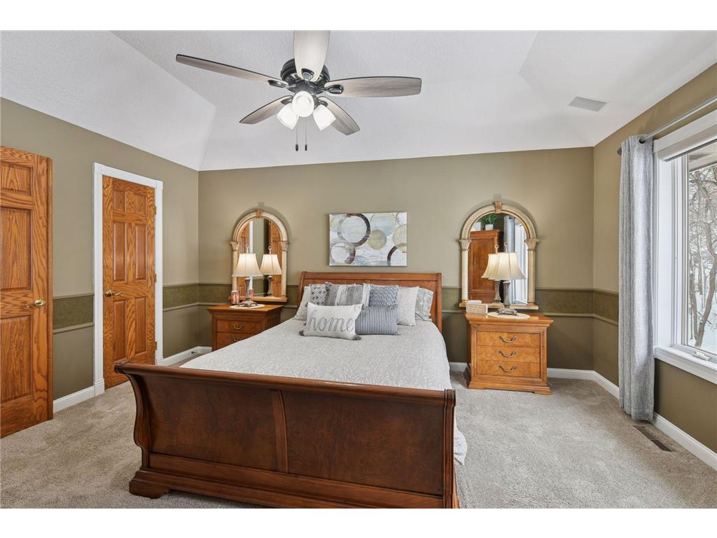 305 Pondview Lane Chaska MN 55318 7026810 image24