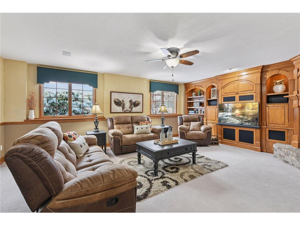 305 Pondview Lane Chaska MN 55318 7026810 image31
